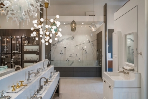 KENNEDY BLVD SHOWROOM 5