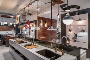 KENNEDY BLVD SHOWROOM 6